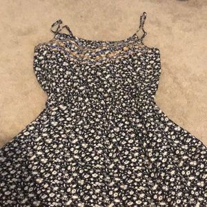 Straps floral dress!